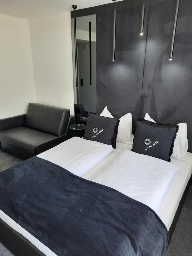 Doppelzimmer mit Zustellbett